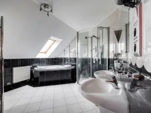 Prodej rodinného domu, Klínec, 345 m2