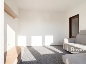 Prodej bytu 4+1, Praha - Háje, Anny Drabíkové, 79 m2