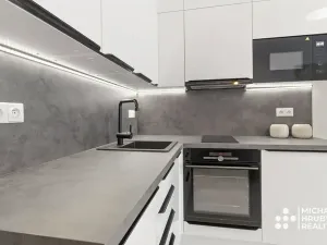 Prodej bytu 1+kk, Ostrava, Výstavní, 27 m2