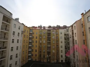 Pronájem bytu 2+kk, Praha - Vinohrady, Radhošťská, 46 m2