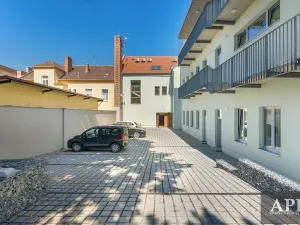 Pronájem bytu 1+kk, Strážnice, náměstí Svobody, 45 m2