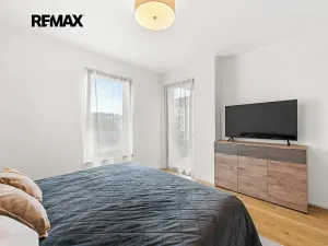 Pronájem bytu 2+kk, Praha - Strašnice, Ramonova, 58 m2