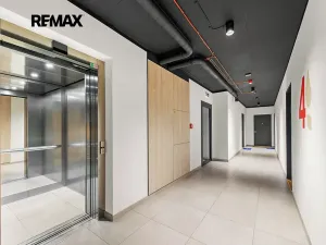 Pronájem bytu 2+kk, Praha - Strašnice, Ramonova, 58 m2