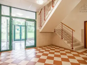 Pronájem bytu 3+1, Praha - Hlubočepy, Högerova, 100 m2