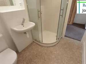 Pronájem bytu 2+kk, Liberec, Česká, 55 m2