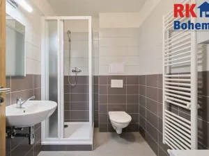 Pronájem bytu 1+kk, Český Brod, nám. Arnošta z Pardubic, 38 m2