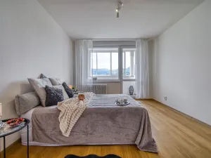 Pronájem bytu 2+1, Klášterec nad Ohří - Miřetice u Klášterce nad Ohří, Jana Ámose Komenského, 60 m2
