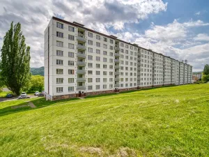 Pronájem bytu 2+1, Klášterec nad Ohří - Miřetice u Klášterce nad Ohří, Jana Ámose Komenského, 60 m2