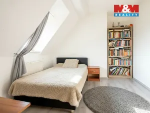 Prodej bytu 3+1, Cvikov - Cvikov II, Komenského, 56 m2
