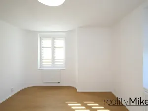 Pronájem bytu 3+1, Liberec, Šafaříkova, 87 m2