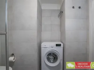 Pronájem bytu 2+kk, Praha, Strančická, 54 m2