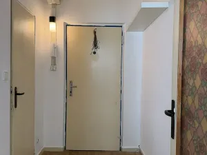 Pronájem bytu 1+1, Kroměříž, Velehradská, 34 m2