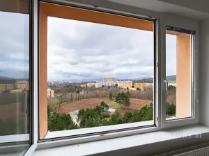 Pronájem bytu 2+1, Chomutov, Kamenný vrch, 58 m2