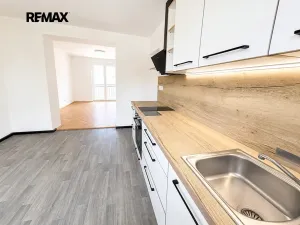 Prodej bytu 2+1, Slaný, Brožovského, 49 m2