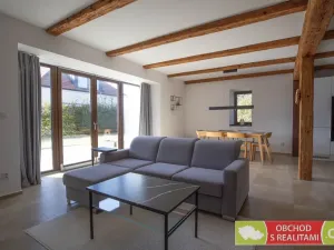 Pronájem rodinného domu, Dubany, 165 m2