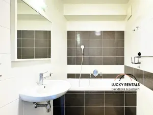 Pronájem bytu 2+kk, Roztoky, Lederova, 52 m2