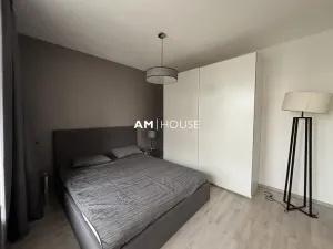 Pronájem bytu 2+kk, Praha - Vysočany, Strnadových, 52 m2