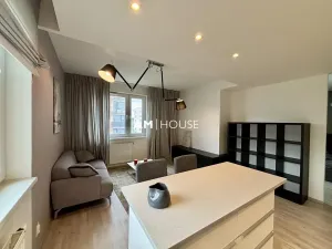 Pronájem bytu 2+kk, Praha - Vysočany, Strnadových, 52 m2