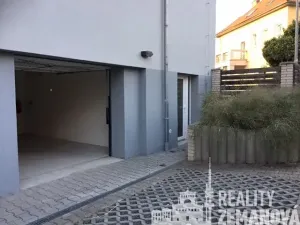 Pronájem skladu, Praha - Strašnice, Pod strašnickou vinicí, 48 m2