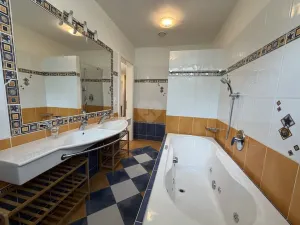 Pronájem bytu 3+kk, Praha - Střešovice, Na bateriích, 104 m2