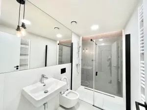 Pronájem bytu 2+kk, Praha - Smíchov, Grafická, 58 m2