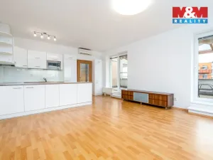 Prodej bytu 2+kk, Praha, Sicherova, 64 m2