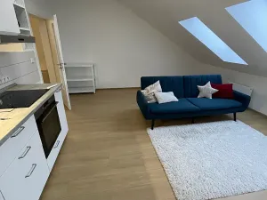 Pronájem bytu 1+kk, Praha - Michle, Pobočná, 42 m2