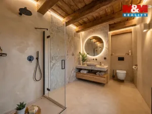 Prodej rodinného domu, Stříbřec - Mníšek, 211 m2