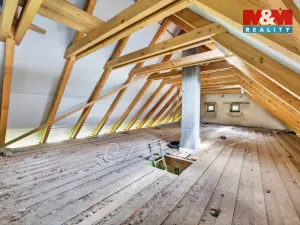 Prodej rodinného domu, Stříbřec - Mníšek, 211 m2