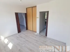 Pronájem bytu 2+kk, Tlučná, V Rybníčkách, 52 m2