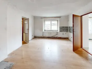 Prodej bytu 3+1, Lišany, Na vrškách, 115 m2