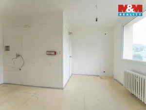 Prodej bytu 2+1, Desná - Desná II, Poštovní, 66 m2