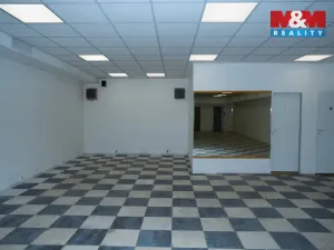 Pronájem obchodního prostoru, Teplice - Trnovany, Masarykova třída, 200 m2