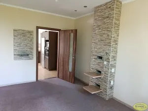 Pronájem bytu 3+1, Chropyně, Moravská, 65 m2