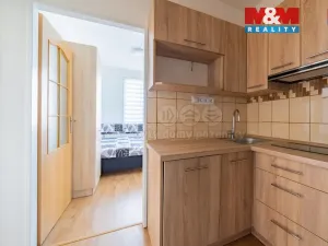 Pronájem bytu 2+kk, Sokolov, Švabinského, 37 m2