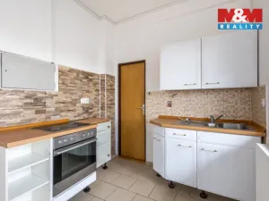 Pronájem bytu 3+kk, Nový Bor, Tržní náměstí, 92 m2