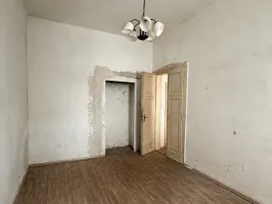 Prodej bytu 3+1, Cheb, Valdštejnova, 85 m2