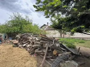 Dražba rodinného domu, Velký Chlumec, 385 m2