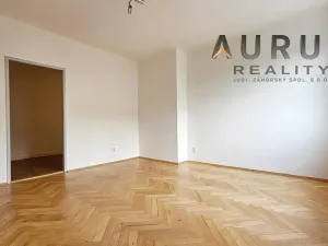 Pronájem bytu 3+1, Praha - Michle, Třeboňská, 74 m2