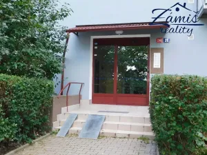 Pronájem bytu 2+1, Kladno, Litevská, 62 m2