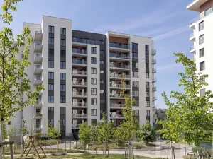 Pronájem bytu 2+kk, Praha - Hrdlořezy, V třešňovce, 53 m2