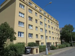 Pronájem bytu 1+kk, Praha - Dejvice, Generála Píky, 20 m2