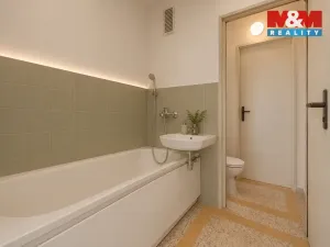 Prodej bytu 2+1, Klatovy - Klatovy III, Plzeňská, 70 m2
