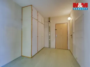 Prodej bytu 2+1, Klatovy - Klatovy III, Plzeňská, 70 m2