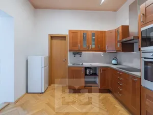 Pronájem bytu 2+1, Praha - Smíchov, V lesíčku, 54 m2