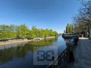 Pronájem bytu 2+1, Praha - Smíchov, V lesíčku, 54 m2