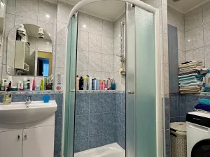 Prodej bytu 3+1, Praha - Prosek, Pískovcová, 67 m2