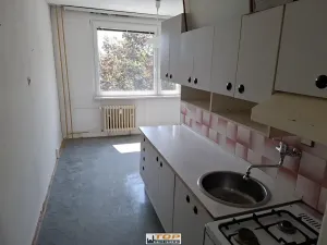 Prodej bytu 3+1, Kadaň, Husova, 64 m2