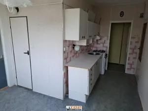 Prodej bytu 3+1, Kadaň, Husova, 64 m2