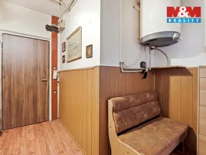 Prodej bytu 2+1, Černousy, 62 m2
